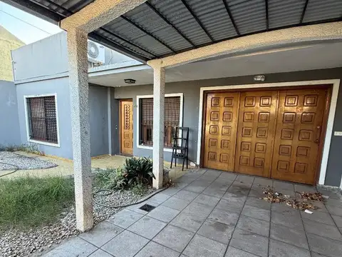 La Calandria 3292