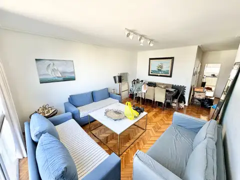 Departamento en Venta en Botanico, USD 240.000