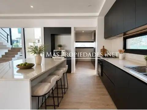 Casa en Alquiler en Terralagos, USD 2.700