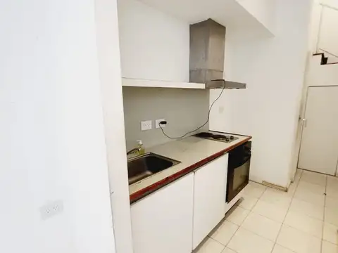 Depto Tipo Casa en Alquiler de 2 ambientes