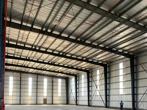 Galpon en Alquiler A Estrenar