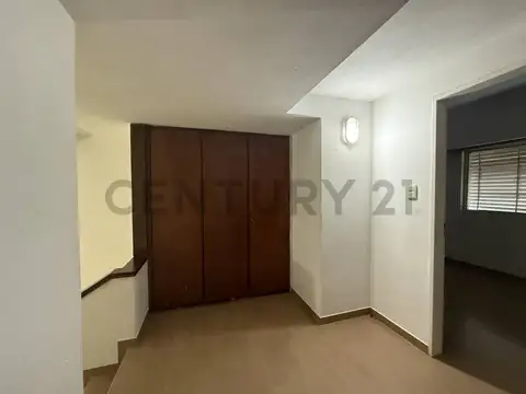 PLAZA ALSINA 1 Y 38 PH EN ALQUILER 2 DORMITORIOS + ESCRITORIO