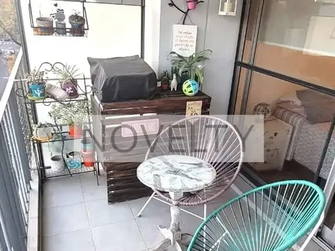 HERMOSO MONOAMBIENTE LUMINOSO AL FRENTE