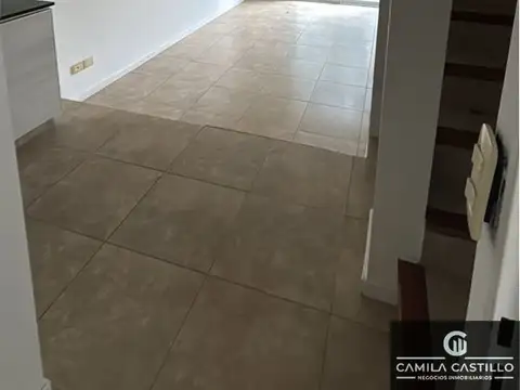 Depto Tipo Casa en Venta de 3 dormitorios