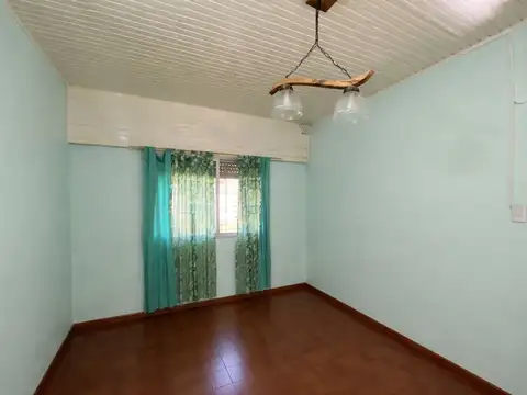Casa en Venta en Carlos Spegazzini, USD 125.000