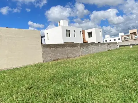 Terreno en Venta 12  mts Frente