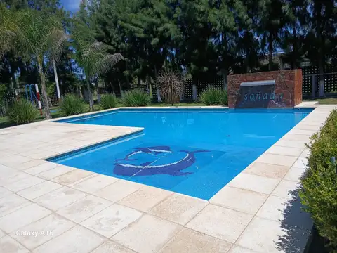 Casa en Venta con 5 cocheras