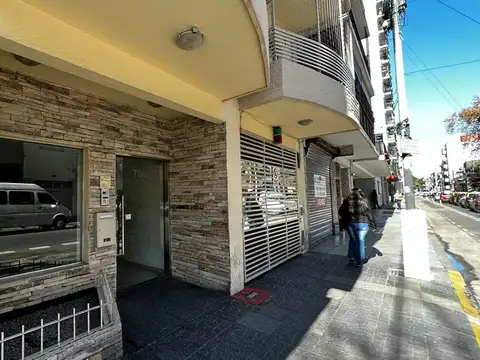 Acuña de Figueroa 700, Departamento 1 Ambiente con Parrilla y Sum - Almagro, Subte B