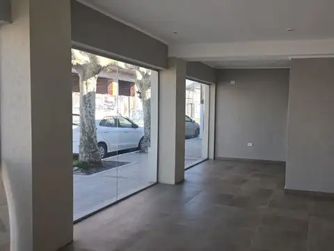Local en Alquiler en Cañuelas, $ 850.000
