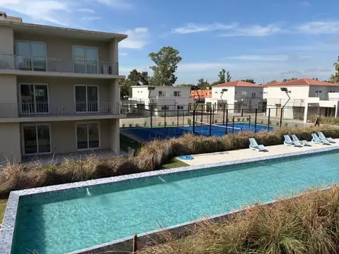 Departamento en Venta en La Lonja, USD 84.000
