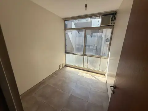 Oficina en Alquiler 40 años