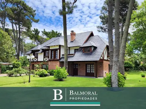 Casa En Venta -  Zona Golf Viejo. REF: 8904