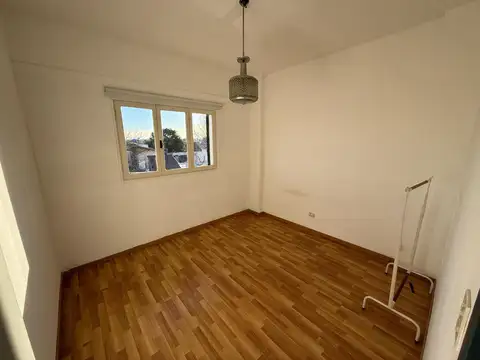 Capilla Del Señor 100, Piso 2