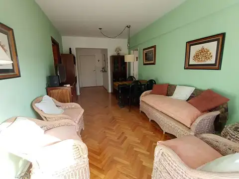 Curapaligüe 400, Piso 17
