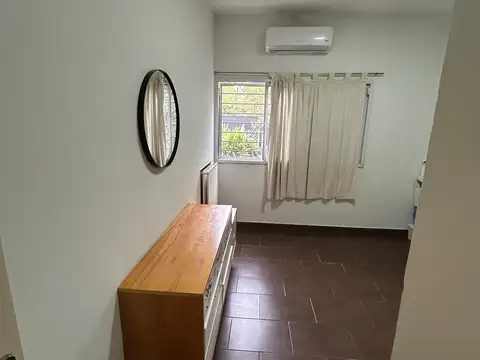 Casa en venta apta credito hipotecario en Matheu - Victor Manuel II N° 1180