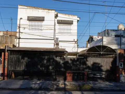 VENTA DOS CASAS/ IDEAL INVERSOR APTO CREDITO.