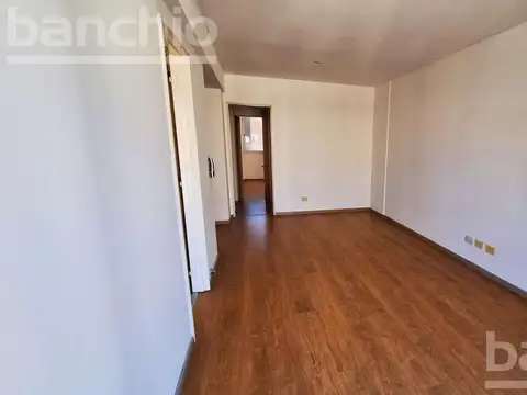 Departamento en Alquiler en Centro, $ 590.000