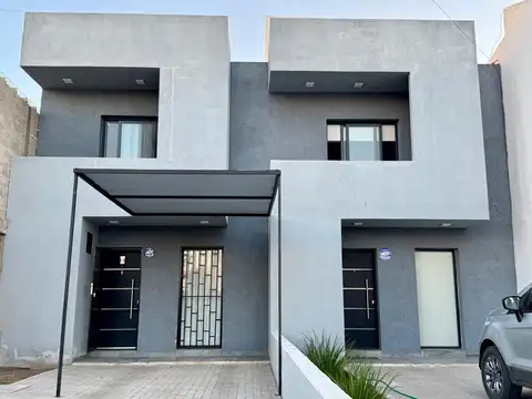 VENTA DUPLEX DE CATEGORIA 2 DORM.  VALLE CERCANO