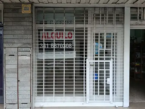 Local Comercial sobre avenida