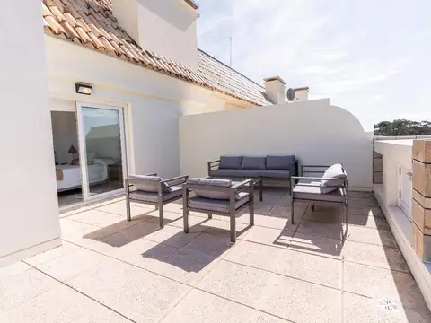 Departamento en Venta con 2 cocheras