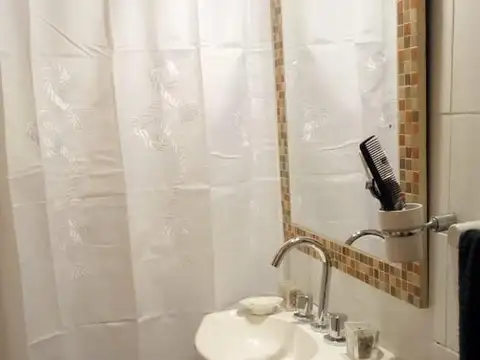 LOCAL COMERCIAL CON VIVIENDA