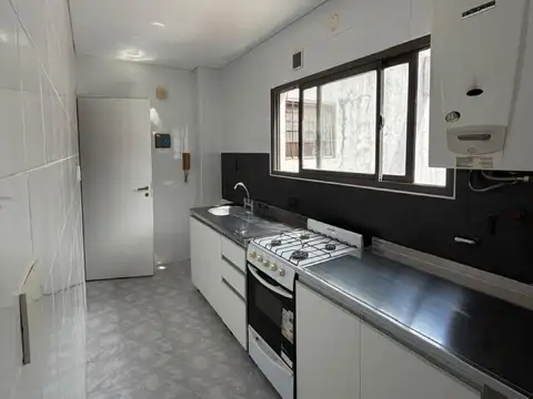 Departamento 4 ambientes con 1 baño