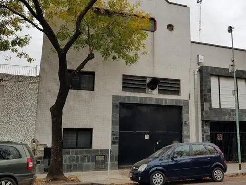 Local en Venta 30 años