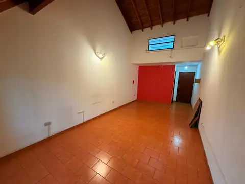 Montes De Oca 2300, Piso 1
