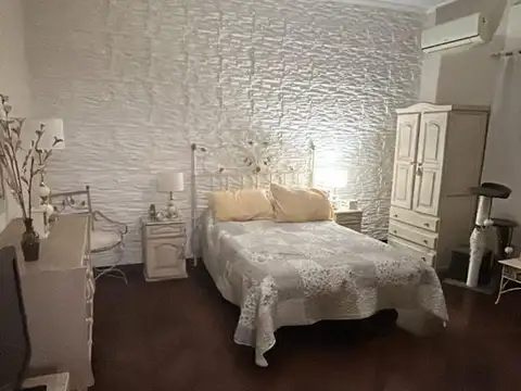 Depto Tipo Casa en Venta en Liniers, USD 149.000