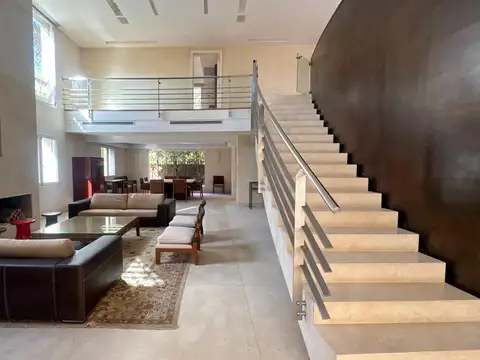 Casa en Venta al Noreste