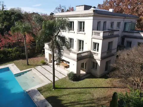Casa en Venta de 5 dormitorios