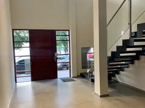 Francisco Portela 200, Piso 2