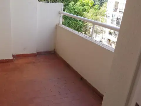 Departamento 4 ambientes con 1 baño