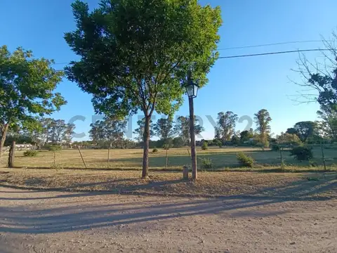 Lote de 1 hectárea plano en Campos del Virrey — el más grande disponible del barrio