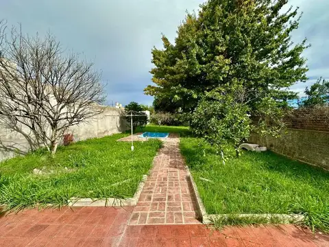 VENTA CASA S.A.GILES 3 amb GRAN PARQUE