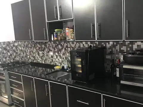 Casa en Venta en Lanus, USD 169.900