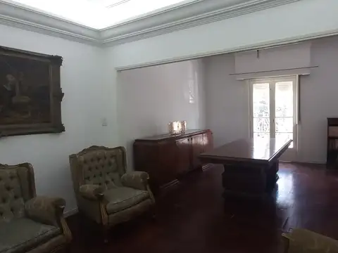 Depto Tipo Casa en Venta de 4 dormitorios
