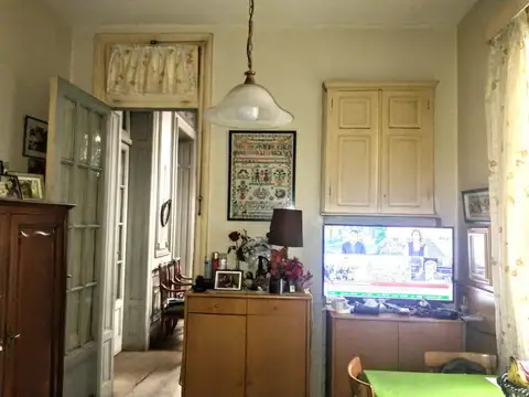 Casa en Alquiler con 1 cochera
