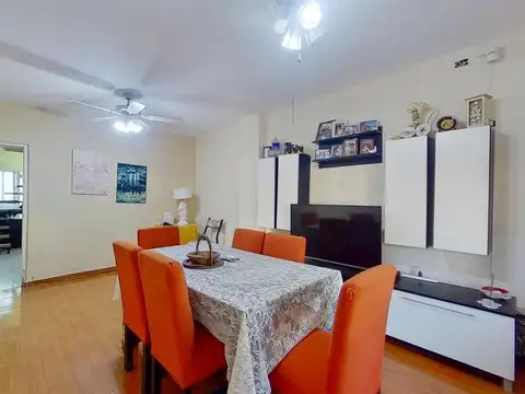 Depto Tipo Casa en Venta con 1 cocheras