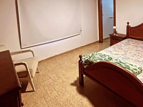 Casa 7 ambientes con 5 baños