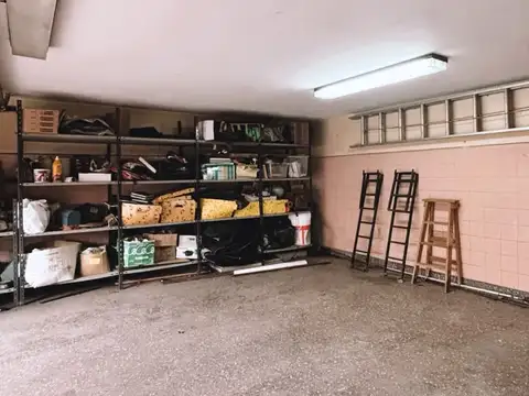 Casa 5 ambientes con 1 baño