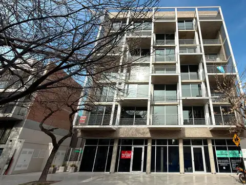 Venta Tríplex 2 dormitorios con patio Republica de la Sexta Rosario