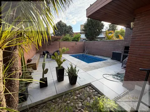 Casa - Villa Sarmiento