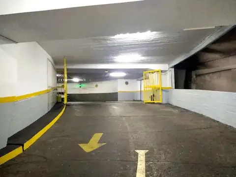 Castelli 200 Balvanera Cochera U$14.900