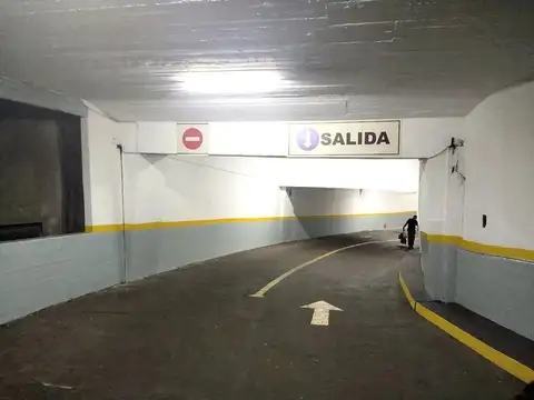 Cochera en Venta Fija