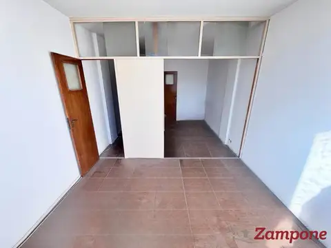 Oficina en Venta 70 años
