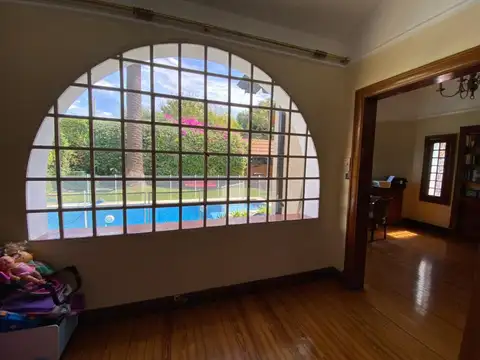 Casa en Venta al Oeste