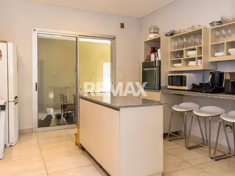 CASA EN VENTA TRES CERRITOS 3 DORM 2 COCHERAS