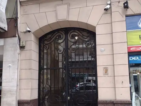 Avenida Pueyrredón 1100