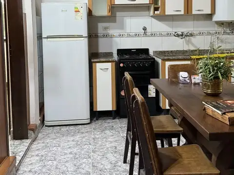 CASA EN VENTA CON EXCELENTE UBICACION, EL MORO, MARCOS PAZ